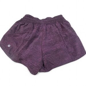 Lululemon Womens 6 Tracker Hottie Running Lined Shorts 3” Purple Black LW7AHUSE